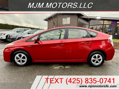 2014 Toyota Prius ONE   - Photo 2 - Lynnwood, WA 98036