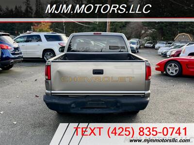 2002 Chevrolet S-10   - Photo 4 - Lynnwood, WA 98036