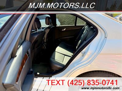 2012 Mercedes-Benz C 300 Sport 4MATIC   - Photo 10 - Lynnwood, WA 98036