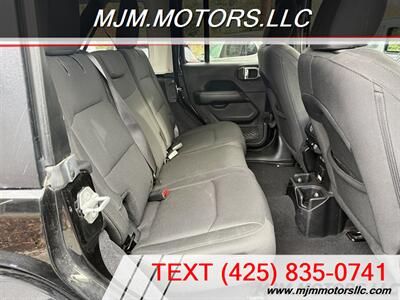 2018 Jeep Wrangler SAHARA   - Photo 12 - Lynnwood, WA 98036