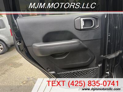 2018 Jeep Wrangler SAHARA   - Photo 20 - Lynnwood, WA 98036