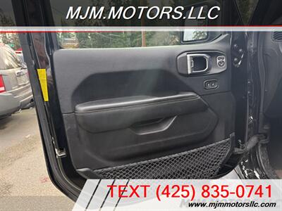 2018 Jeep Wrangler SAHARA   - Photo 19 - Lynnwood, WA 98036