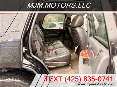 2009 GMC Yukon SLT   - Photo 12 - Lynnwood, WA 98036