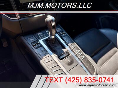 2016 Porsche Macan TURBO   - Photo 18 - Lynnwood, WA 98036