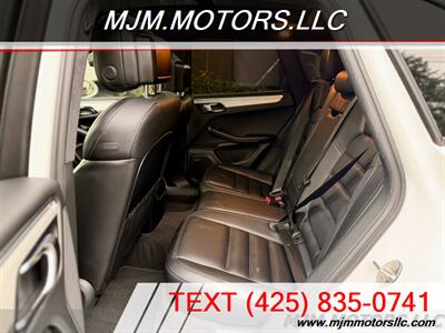 2016 Porsche Macan TURBO   - Photo 12 - Lynnwood, WA 98036