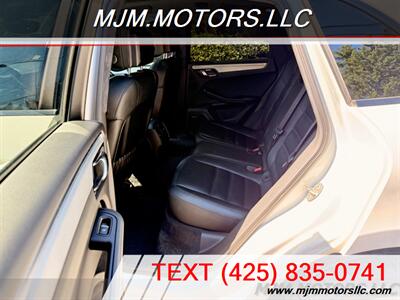 2016 Porsche Macan TURBO   - Photo 10 - Lynnwood, WA 98036