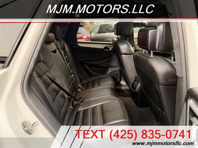 2016 Porsche Macan TURBO   - Photo 15 - Lynnwood, WA 98036