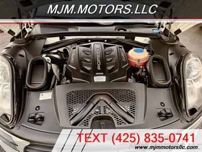 2016 Porsche Macan TURBO   - Photo 38 - Lynnwood, WA 98036