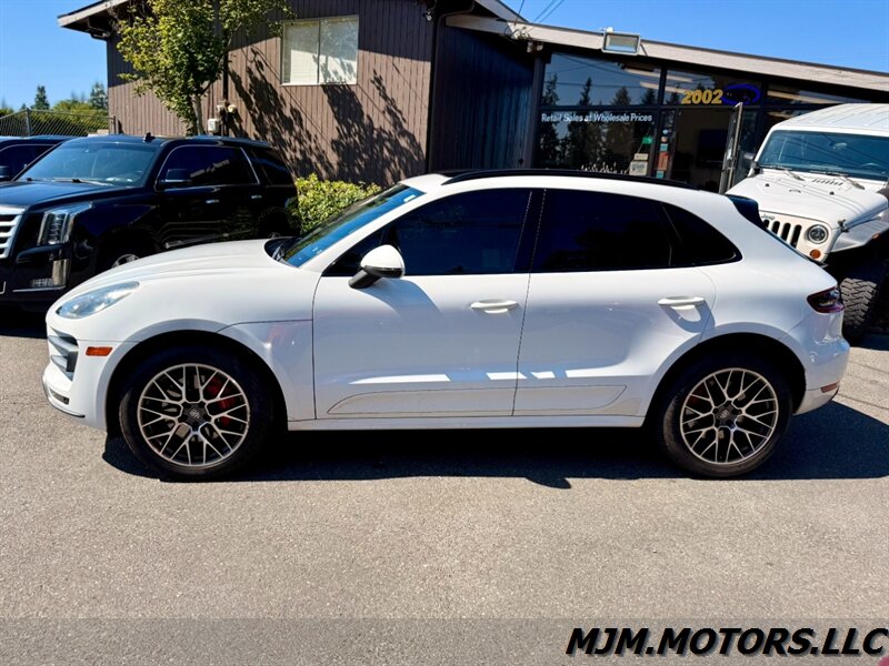 2016 Porsche Macan TURBO  