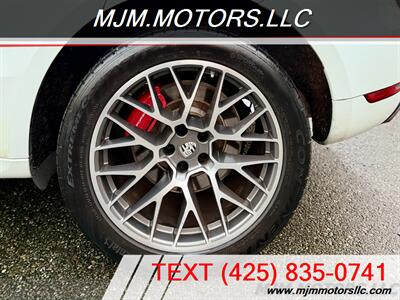 2016 Porsche Macan TURBO   - Photo 35 - Lynnwood, WA 98036