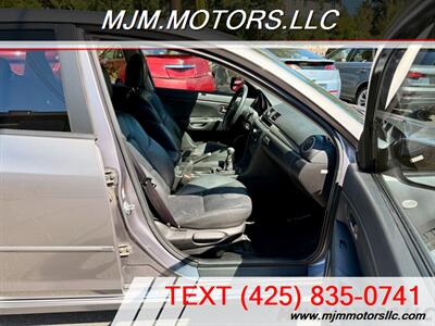 2006 Mazda MAZDA3 S   - Photo 13 - Lynnwood, WA 98036