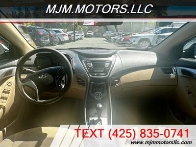 2013 Hyundai ELANTRA GLS   - Photo 14 - Lynnwood, WA 98036