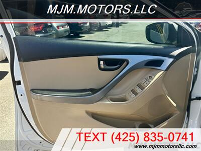 2013 Hyundai ELANTRA GLS   - Photo 22 - Lynnwood, WA 98036