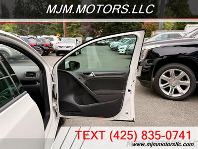 2011 Volkswagen GTI Base PZEV   - Photo 23 - Lynnwood, WA 98036
