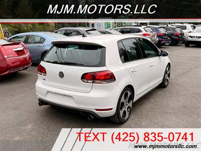 2011 Volkswagen GTI Base PZEV   - Photo 5 - Lynnwood, WA 98036