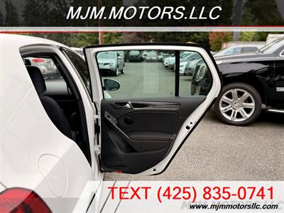 2011 Volkswagen GTI Base PZEV   - Photo 22 - Lynnwood, WA 98036