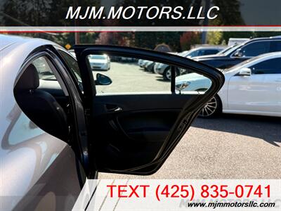 2011 Buick Regal CXL   - Photo 23 - Lynnwood, WA 98036