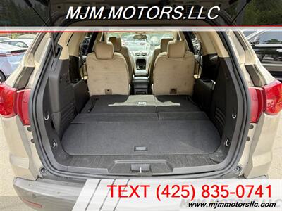 2010 Chevrolet Traverse LTZ - Photo 13 - Lynnwood, WA 98036