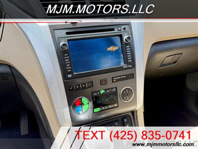2010 Chevrolet Traverse LTZ   - Photo 18 - Lynnwood, WA 98036