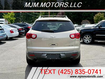 2010 Chevrolet Traverse LTZ   - Photo 4 - Lynnwood, WA 98036