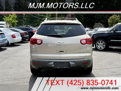2010 Chevrolet Traverse LTZ - Photo 5 - Lynnwood, WA 98036