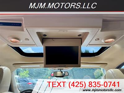 2010 Chevrolet Traverse LTZ   - Photo 23 - Lynnwood, WA 98036