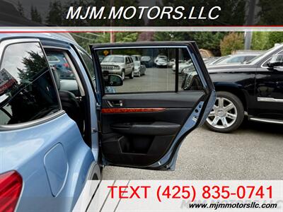 2010 Subaru Outback 3.6R LIMITED   - Photo 23 - Lynnwood, WA 98036
