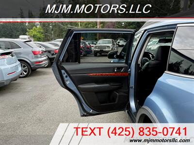 2010 Subaru Outback 3.6R LIMITED   - Photo 22 - Lynnwood, WA 98036