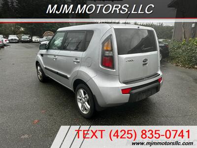 2011 Kia Soul +   - Photo 3 - Lynnwood, WA 98036