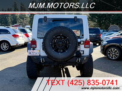 2012 Jeep Wrangler SAHARA   - Photo 4 - Lynnwood, WA 98036