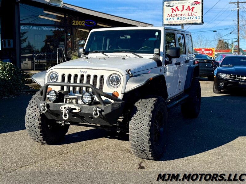 2012 Jeep Wrangler SAHARA  