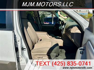 2002 Mercury Mountaineer   - Photo 15 - Lynnwood, WA 98036