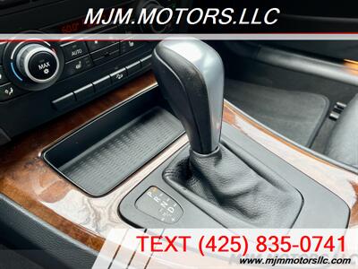 2011 BMW 328i xDrive   - Photo 23 - Lynnwood, WA 98036