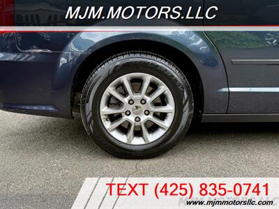 2013 Dodge Grand Caravan R/T   - Photo 33 - Lynnwood, WA 98036