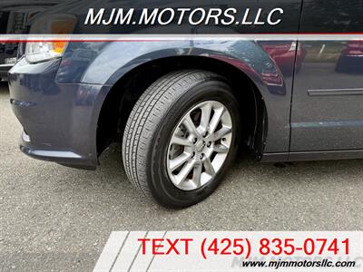 2013 Dodge Grand Caravan R/T   - Photo 32 - Lynnwood, WA 98036