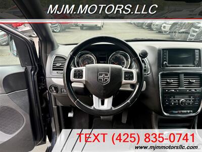 2013 Dodge Grand Caravan R/T   - Photo 17 - Lynnwood, WA 98036
