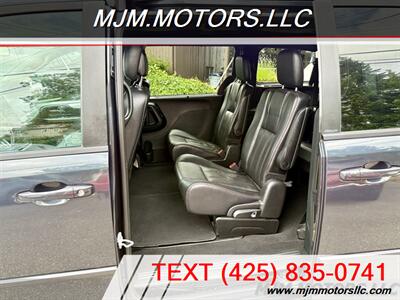 2013 Dodge Grand Caravan R/T   - Photo 11 - Lynnwood, WA 98036