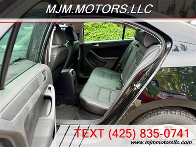 2012 Volkswagen Jetta SE PZEV   - Photo 10 - Lynnwood, WA 98036