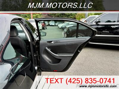 2012 Volkswagen Jetta SE PZEV   - Photo 22 - Lynnwood, WA 98036
