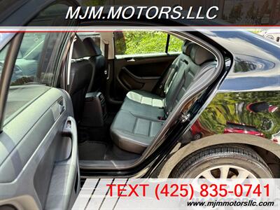 2012 Volkswagen Jetta SE PZEV   - Photo 10 - Lynnwood, WA 98036