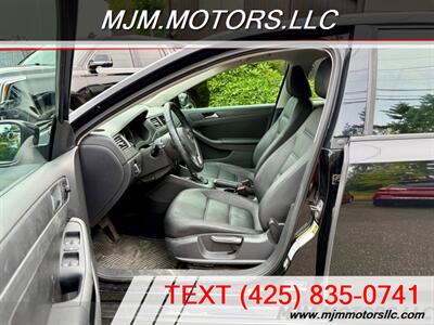 2012 Volkswagen Jetta SE PZEV   - Photo 9 - Lynnwood, WA 98036
