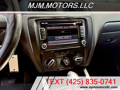 2012 Volkswagen Jetta SE PZEV   - Photo 19 - Lynnwood, WA 98036