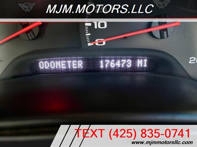 1997 Chevrolet Corvette   - Photo 14 - Lynnwood, WA 98036