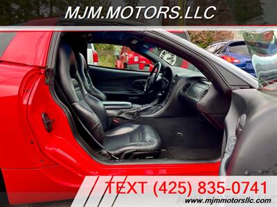 1997 Chevrolet Corvette   - Photo 12 - Lynnwood, WA 98036