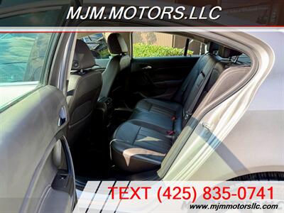 2011 Buick Regal CXL   - Photo 10 - Lynnwood, WA 98036