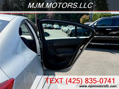 2011 Buick Regal CXL   - Photo 24 - Lynnwood, WA 98036