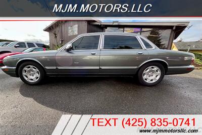 2002 Jaguar XJ8 VANDEN PLAS   - Photo 2 - Lynnwood, WA 98036