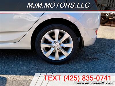 2013 Hyundai ACCENT SE   - Photo 24 - Lynnwood, WA 98036