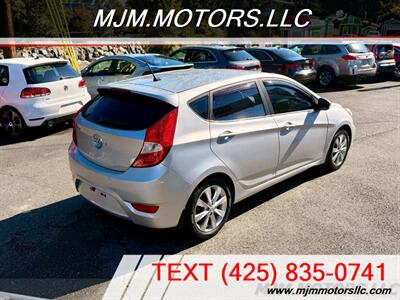 2013 Hyundai ACCENT SE   - Photo 5 - Lynnwood, WA 98036