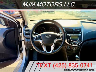 2013 Hyundai ACCENT SE   - Photo 16 - Lynnwood, WA 98036